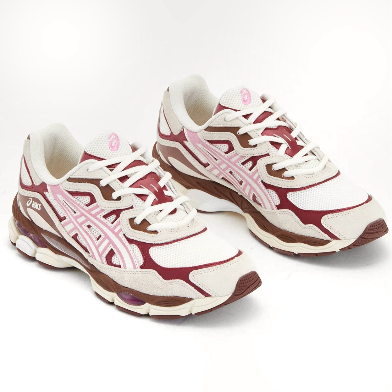 Asics GEL NYC with two laces