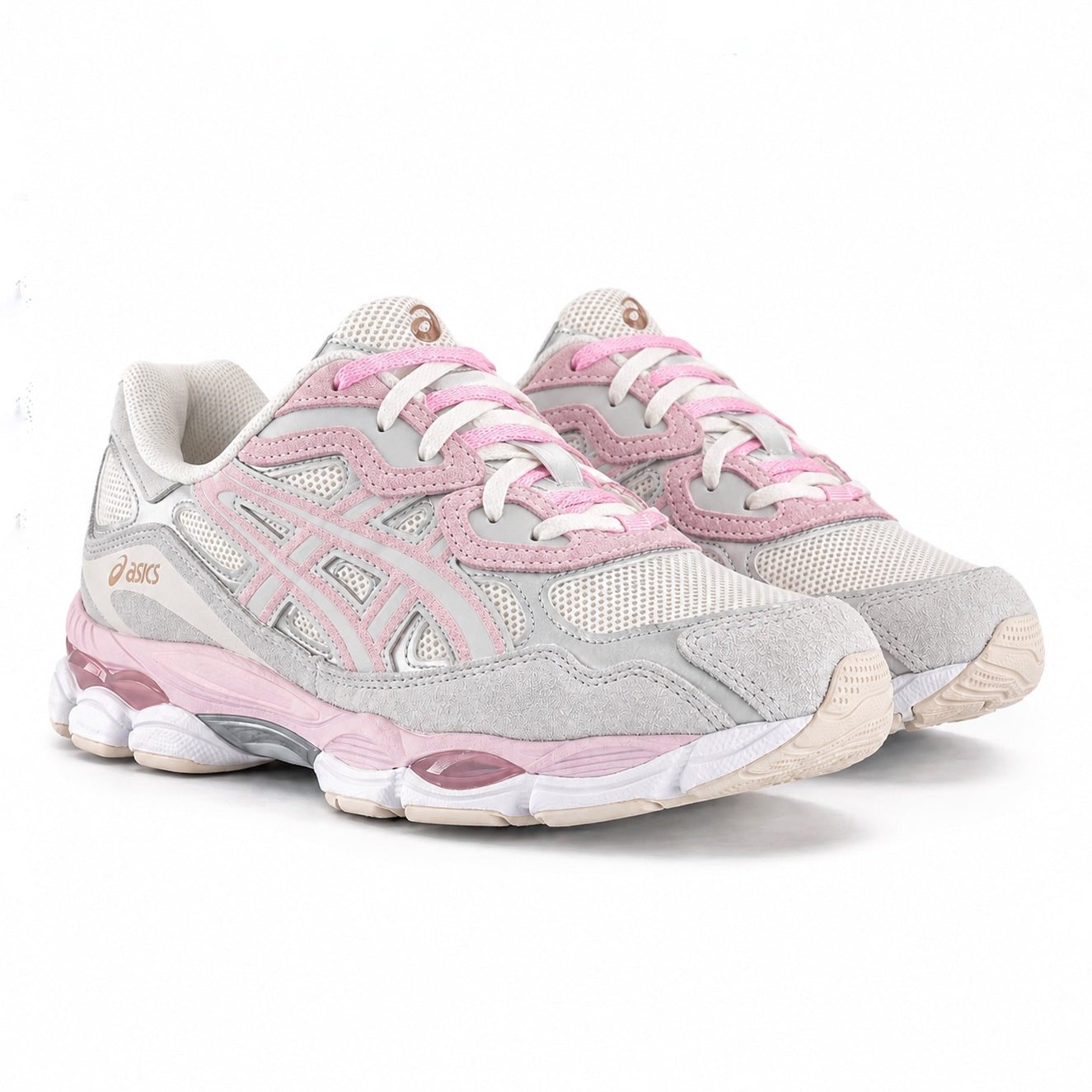 Asics GEL NYC with two laces
