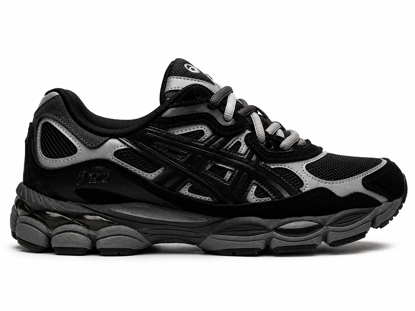 Asics GEL NYC with two laces
